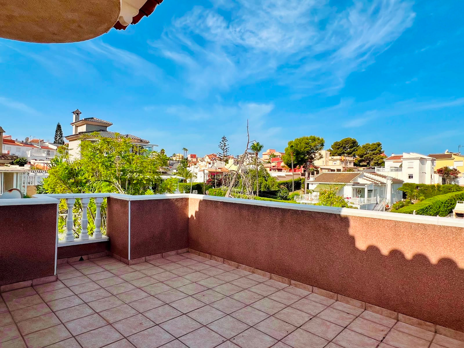 For sale - 2 Bedroom 2 Bathroom Villa in Orihuela - Inland  - Alicante
