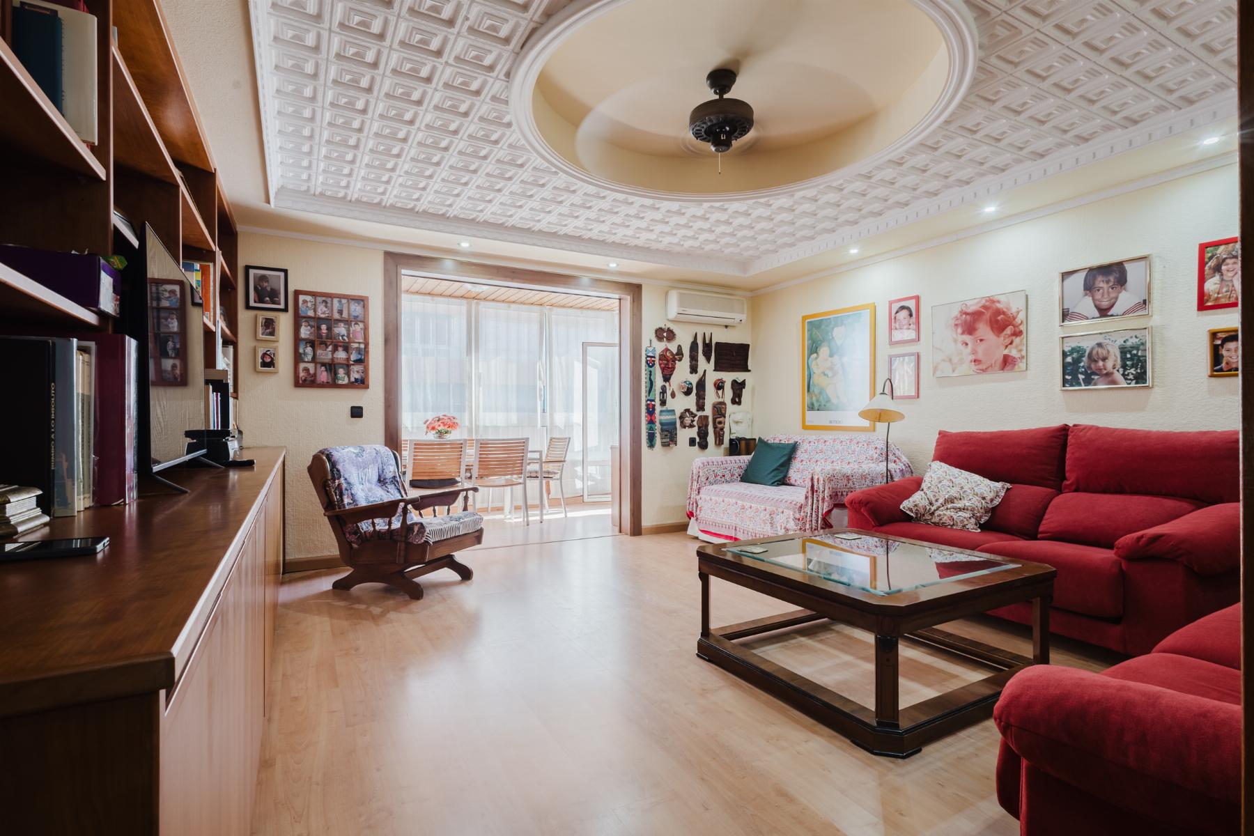 For sale - 3 Bedroom 2 Bathroom Apartment in Torrevieja - Costa Blanca  - Alicante
