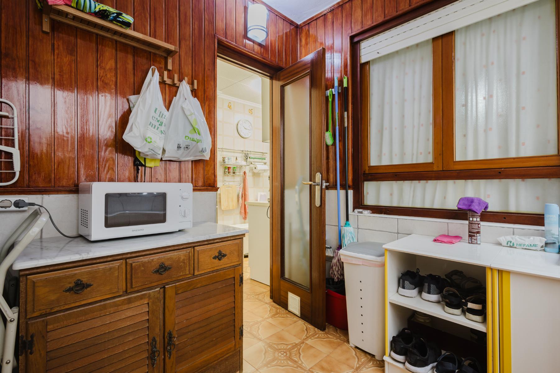 For sale - 3 Bedroom 2 Bathroom Apartment in Torrevieja - Costa Blanca  - Alicante