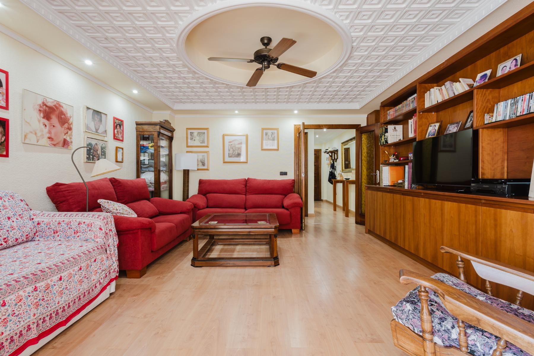 For sale - 3 Bedroom 2 Bathroom Apartment in Torrevieja - Costa Blanca  - Alicante