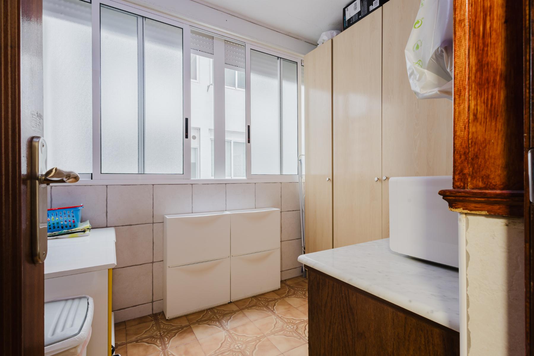 For sale - 3 Bedroom 2 Bathroom Apartment in Torrevieja - Costa Blanca  - Alicante