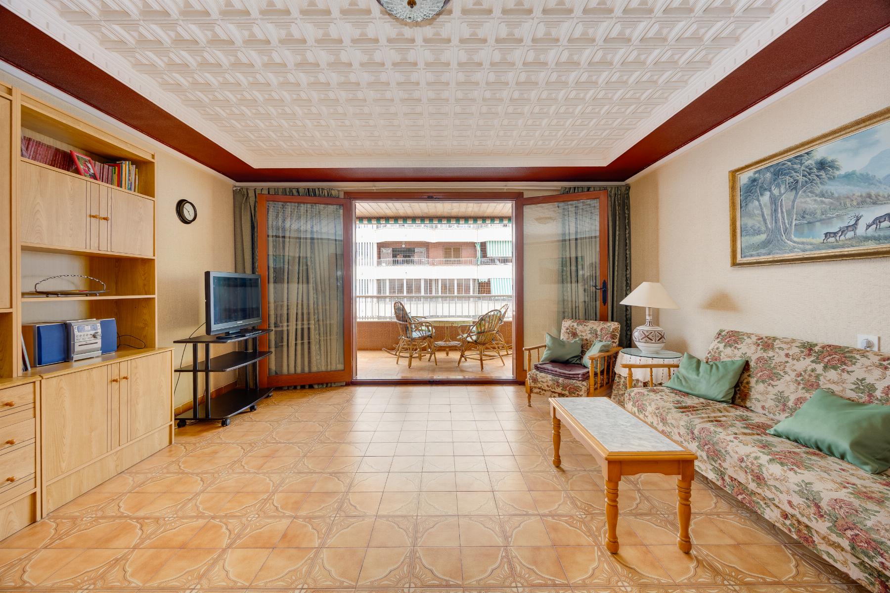 For sale - 3 Bedroom 2 Bathroom Apartment in Torrevieja - Costa Blanca  - Alicante