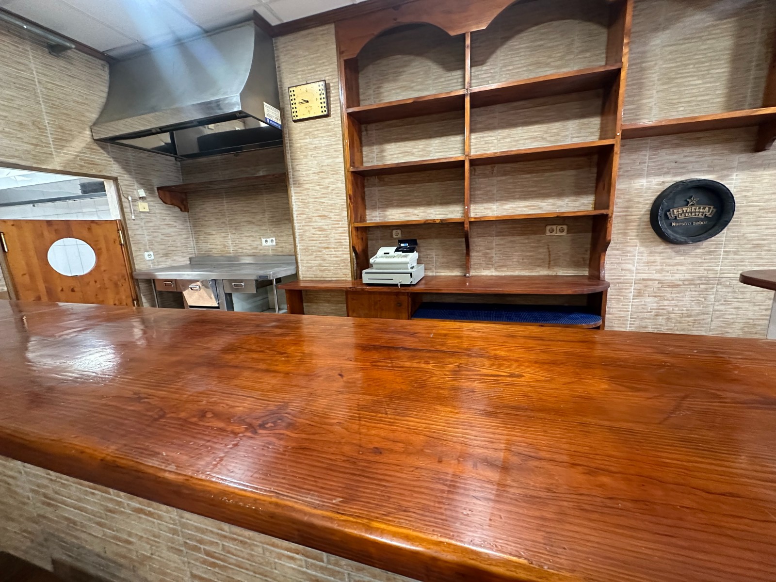For sale - 1 Bedroom 2 Bathroom Business premises in Torrevieja - Torrevieja  - -