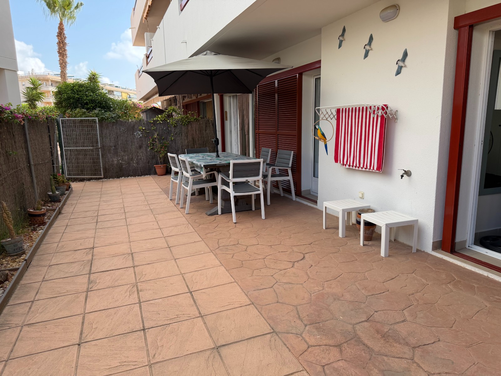 For sale - 3 Bedroom 2 Bathroom Apartment in Orihuela Costa - Playa Flamenca  - -