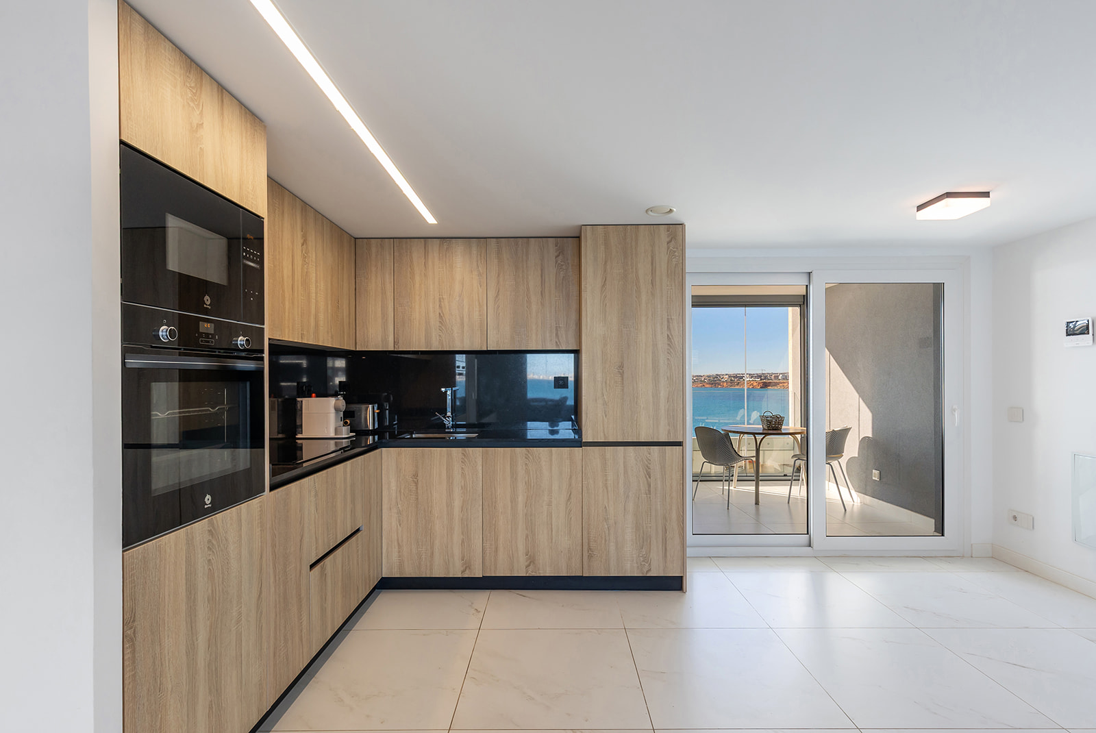 For sale - 2 Bedroom 2 Bathroom Apartment in Torrevieja - Punta Prima  - Alicante