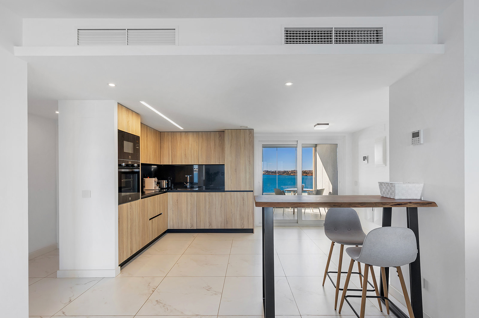 For sale - 2 Bedroom 2 Bathroom Apartment in Torrevieja - Punta Prima  - Alicante
