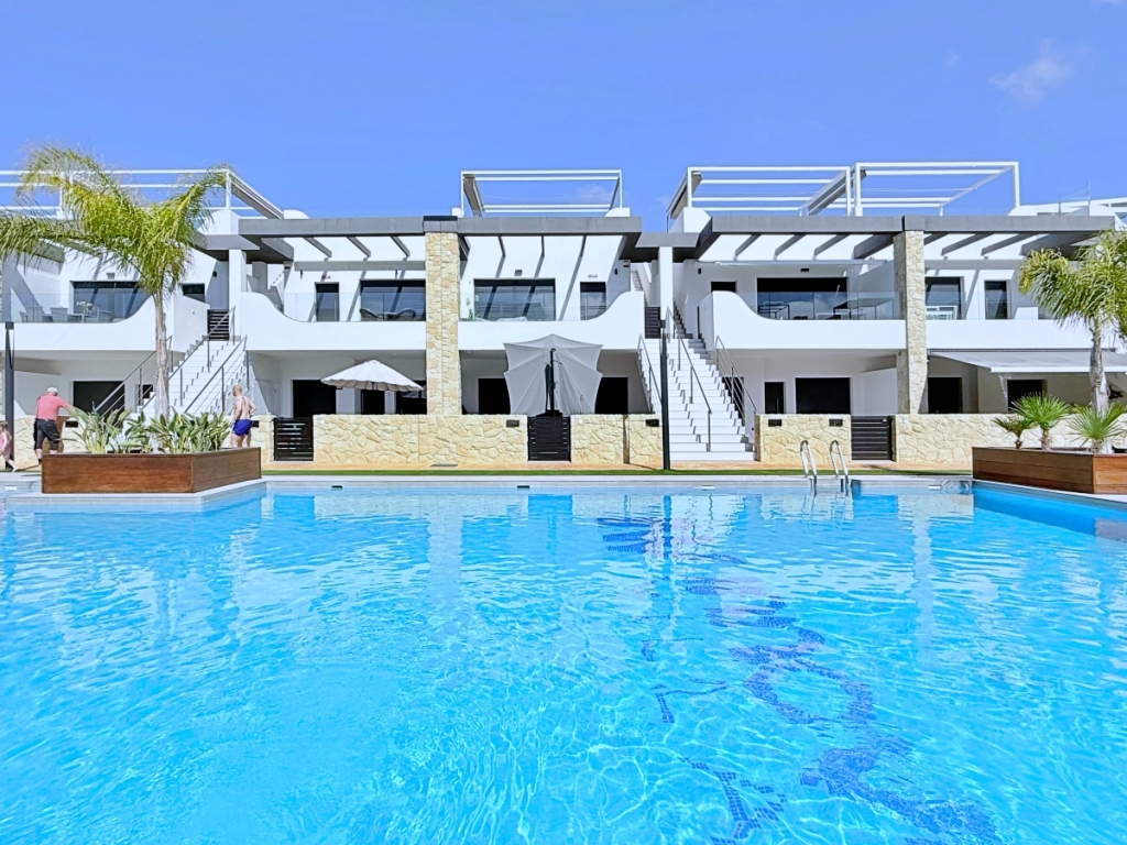 2 Bedroom 2 Bathroom Penthouse in Punta Prima