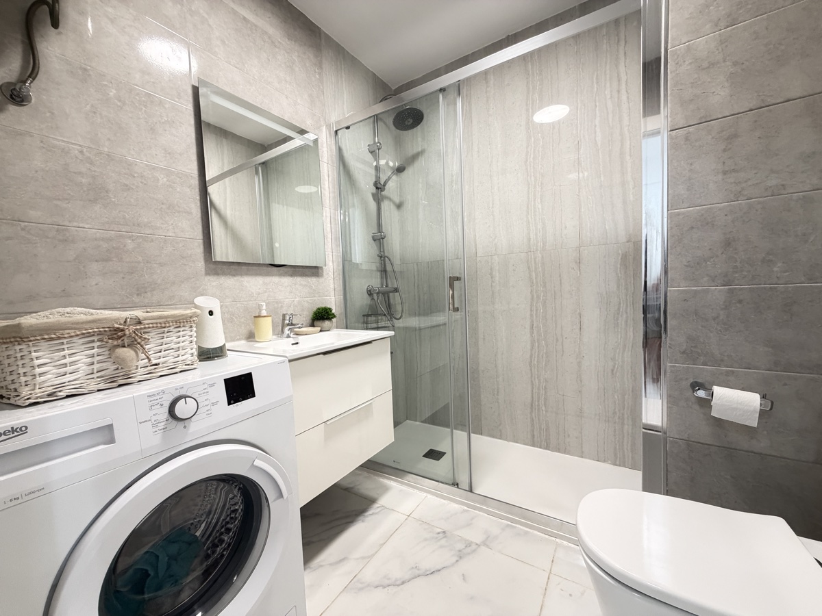 For sale - 2 Bedroom 1 Bathroom Apartment in La Zenia - , La Zenia, Alicante, Spain - Alicante