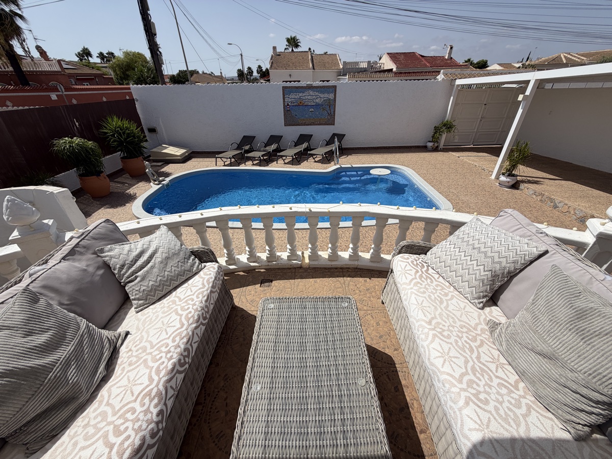 For sale - 3 Bedroom 3 Bathroom Bungalow in San Luis - , San Luis, Alicante, Spain - Alicante