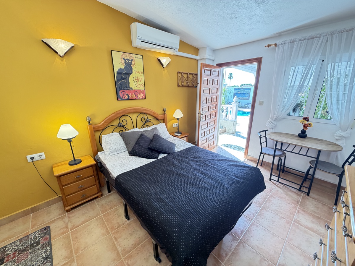 For sale - 3 Bedroom 3 Bathroom Bungalow in San Luis - , San Luis, Alicante, Spain - Alicante