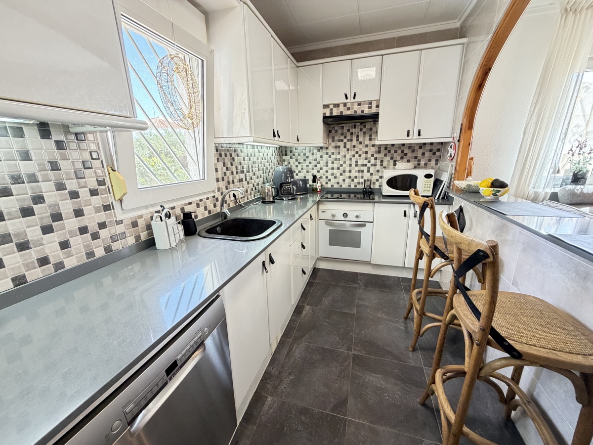 For sale - 3 Bedroom 3 Bathroom Bungalow in San Luis - , San Luis, Alicante, Spain - Alicante