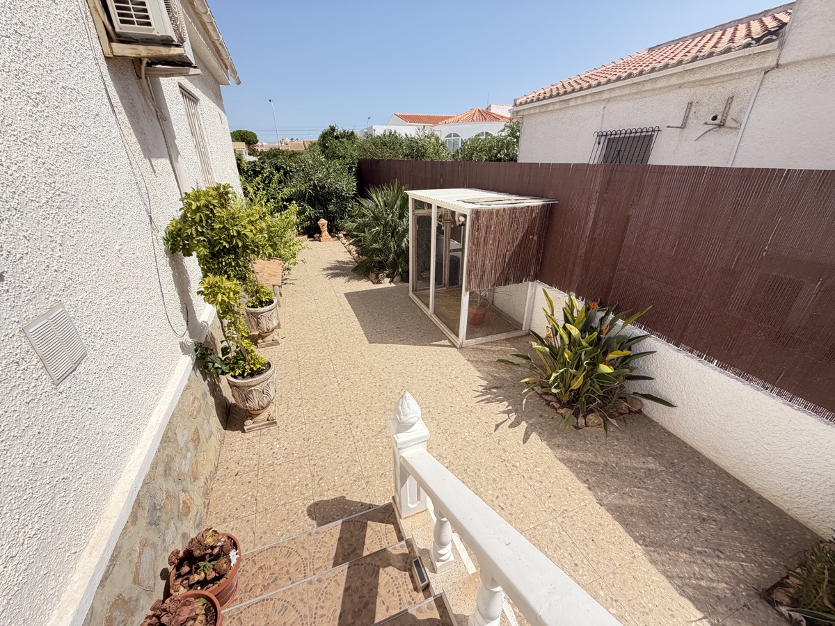For sale - 3 Bedroom 3 Bathroom Bungalow in San Luis - , San Luis, Alicante, Spain - Alicante