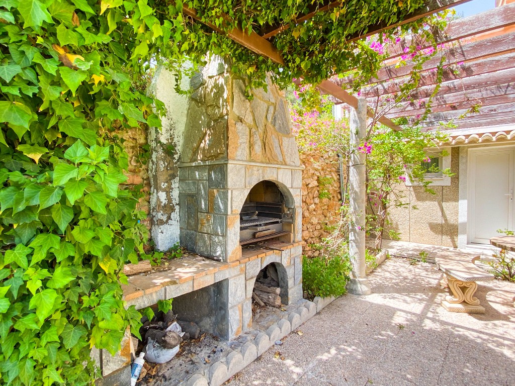 For sale - 7 Bedroom 5 Bathroom Villa in Villamartín - Villamartin  - Alicante