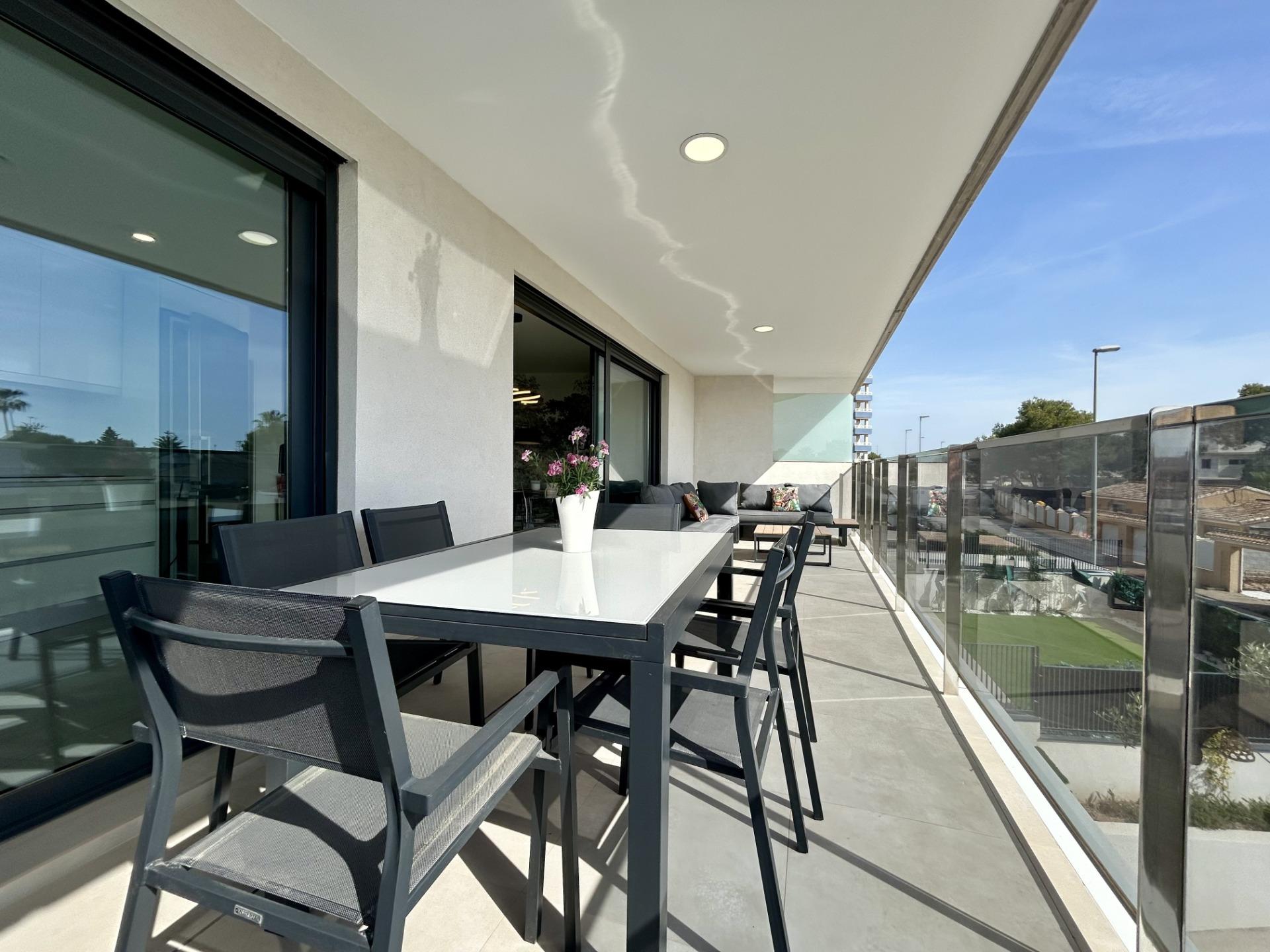 For sale - 2 Bedroom 2 Bathroom Apartment in Dehesa de campoamor - Campoamor  - Alicante