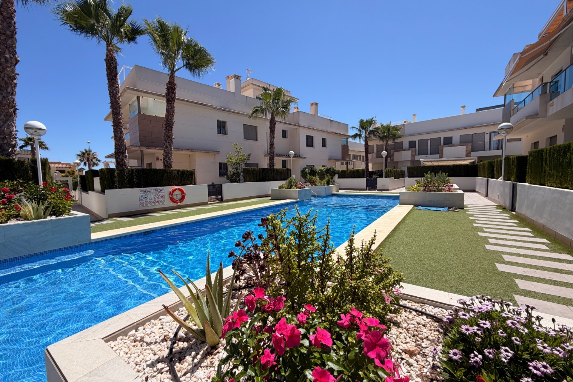 For sale - 2 Bedroom 2 Bathroom Apartment in Ciudad Quesada - Doña pepa  - Alicante