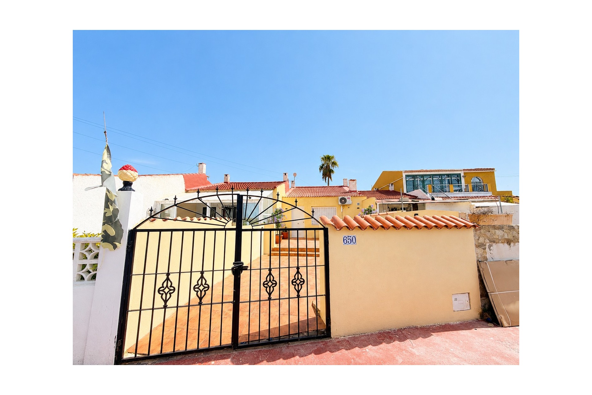 For sale - 2 Bedroom 1 Bathroom Ground Floor Bungalow in Torrevieja - La Siesta - El Salado - Torreta  - Alicante