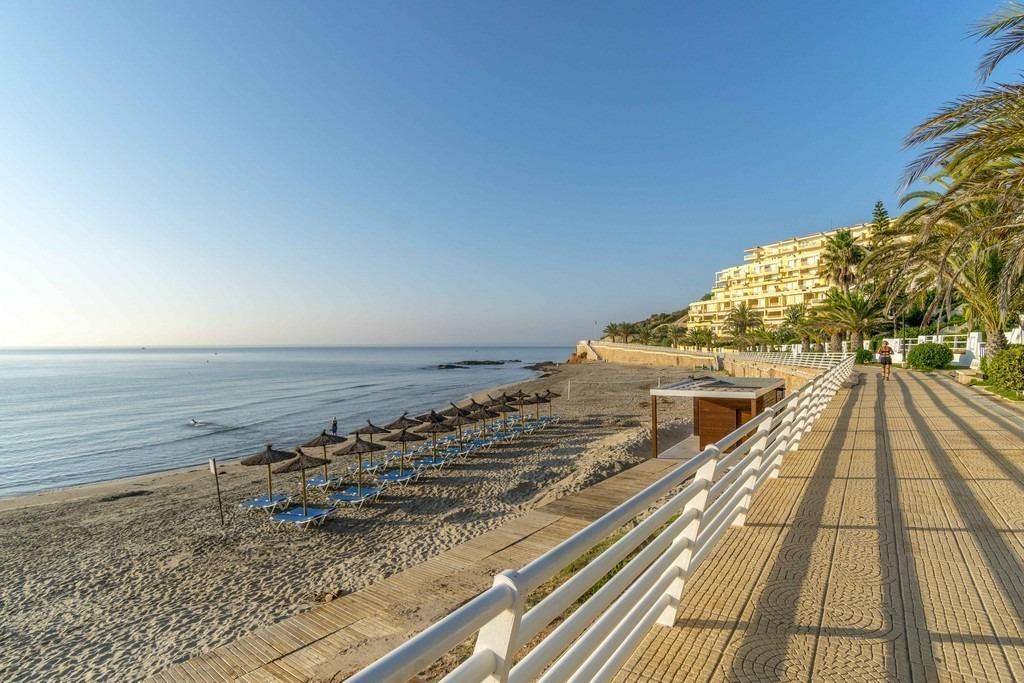 For sale - 3 Bedroom 2 Bathroom Terraced house in Dehesa de campoamor - Campoamor  - Alicante