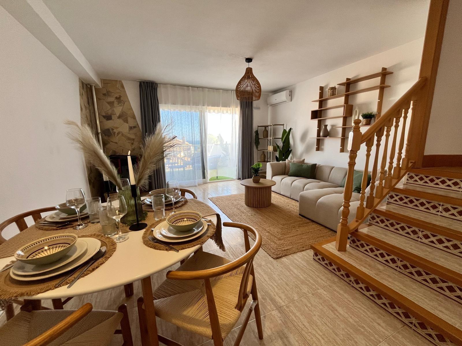 For sale - 3 Bedroom 2 Bathroom Terraced house in Dehesa de campoamor - Campoamor  - Alicante