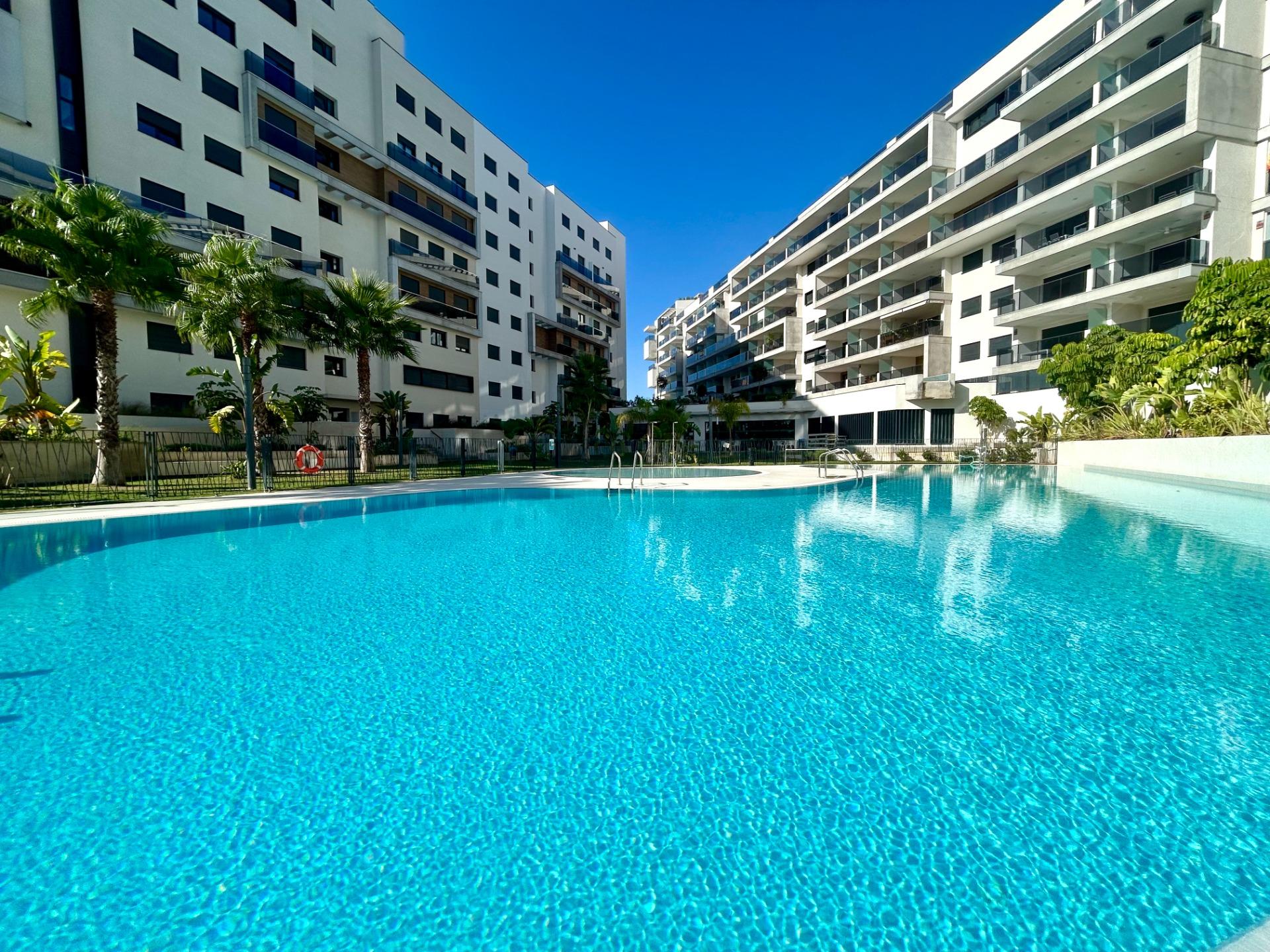 For sale - 2 Bedroom 2 Bathroom Apartment in Dehesa de campoamor - Campoamor  - Alicante