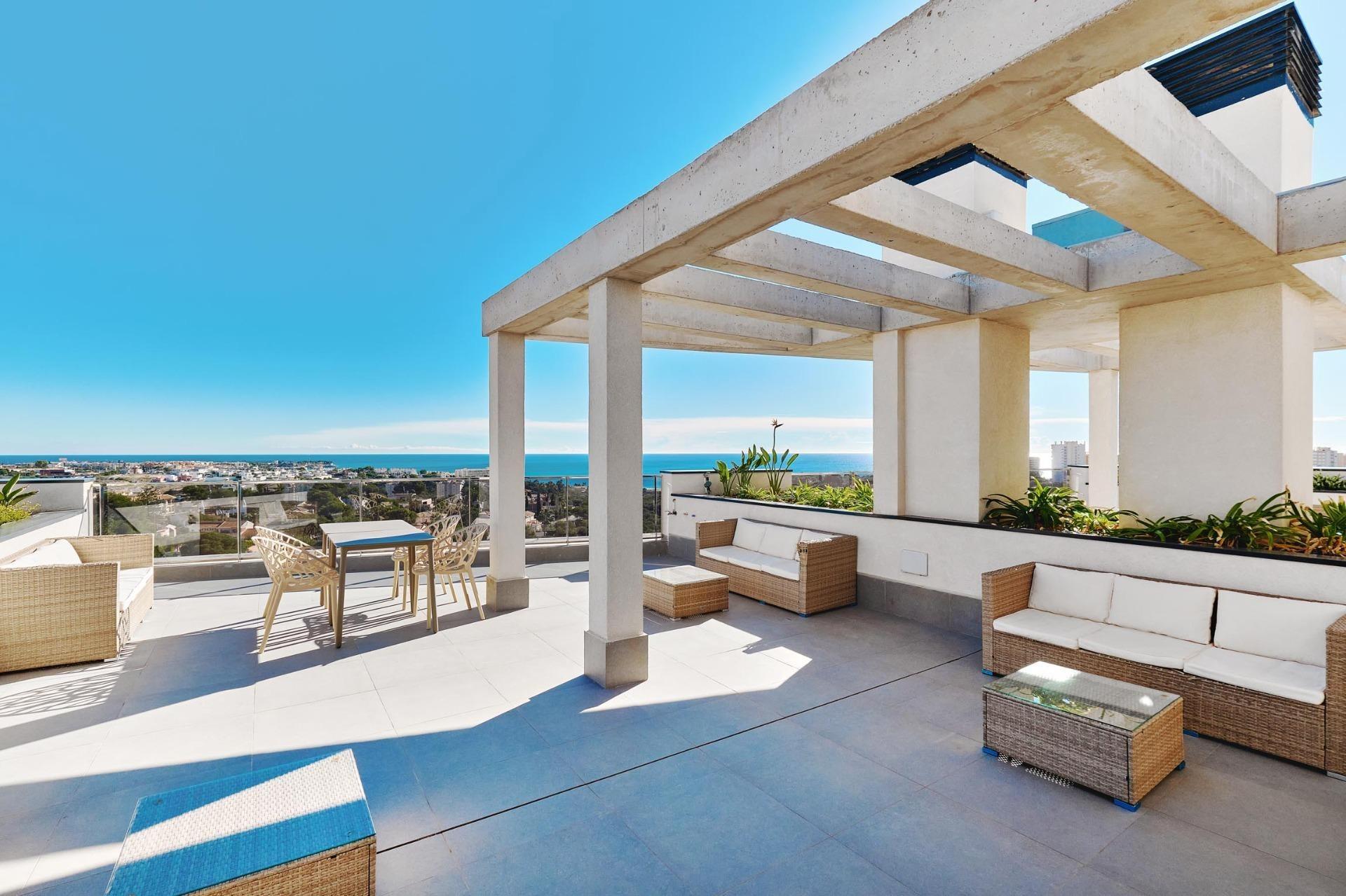 For sale - 2 Bedroom 2 Bathroom Apartment in Dehesa de campoamor - Campoamor  - Alicante