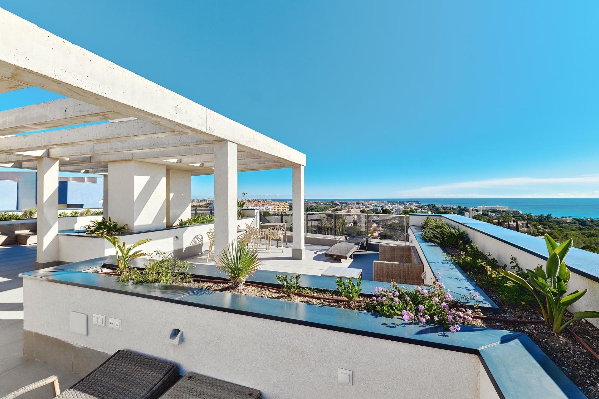 For sale - 2 Bedroom 2 Bathroom Apartment in Dehesa de campoamor - Campoamor  - Alicante