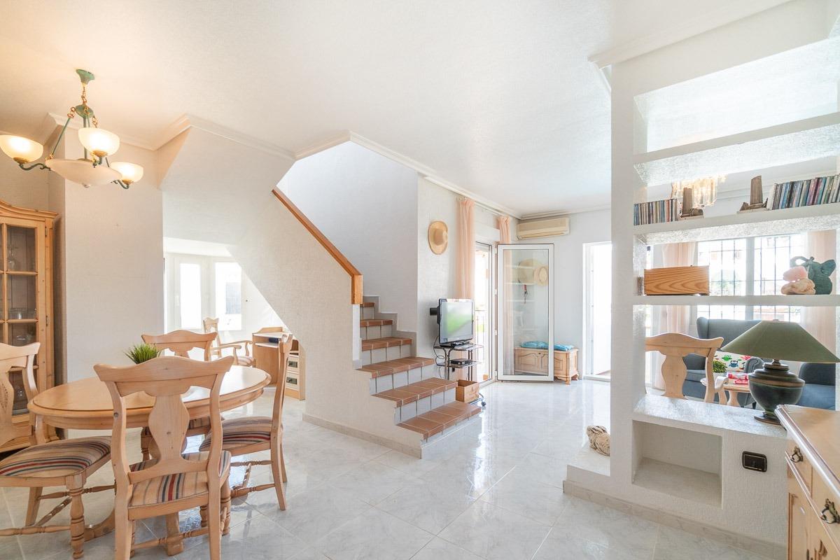 For sale - 2 Bedroom 2 Bathroom Duplex in Orihuela Costa - Playa Flamenca  - Alicante