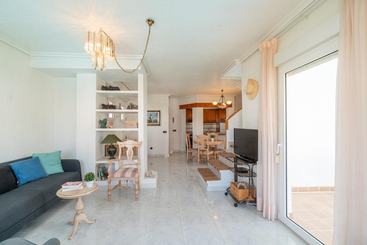 For sale - 2 Bedroom 2 Bathroom Duplex in Orihuela Costa - Playa Flamenca  - Alicante