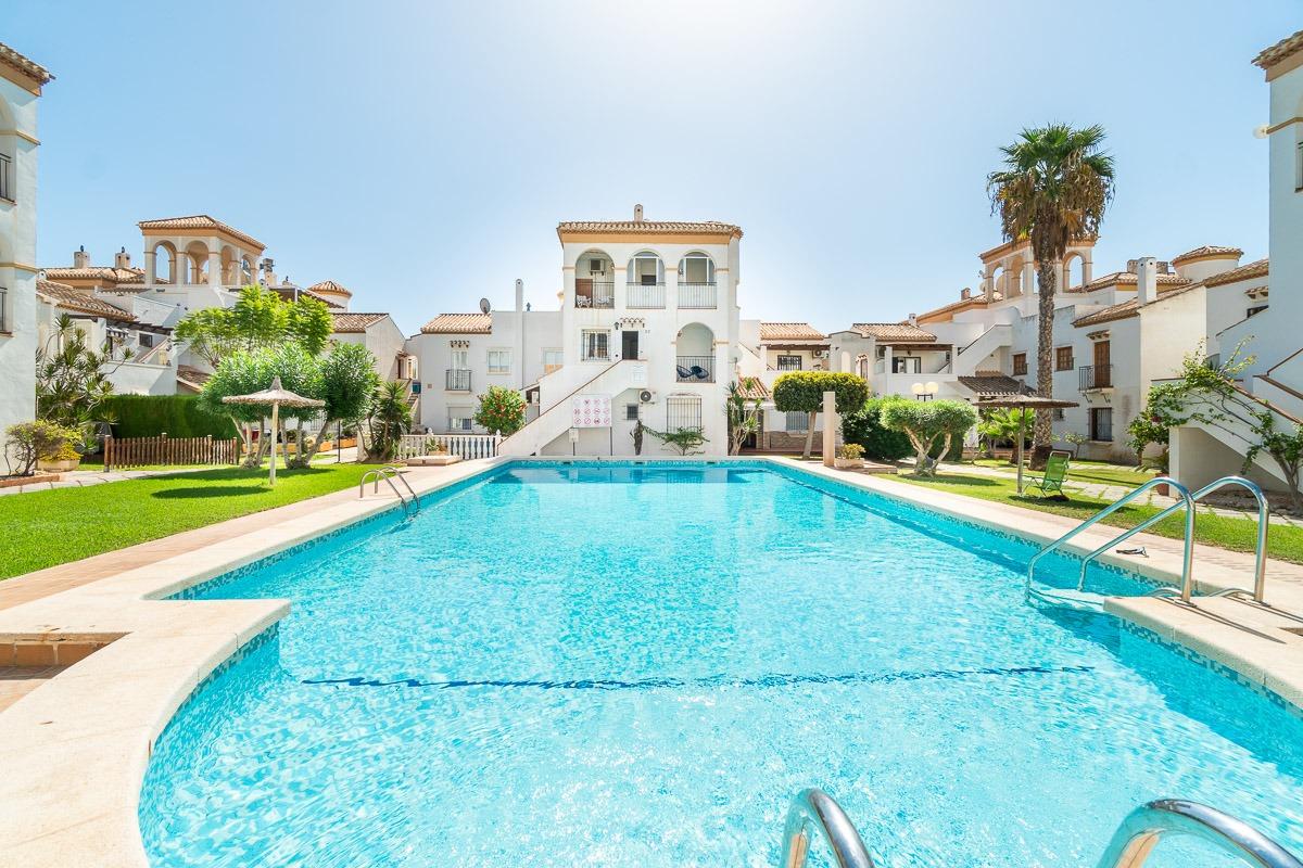 For sale - 2 Bedroom 2 Bathroom Duplex in Orihuela Costa - Playa Flamenca  - Alicante
