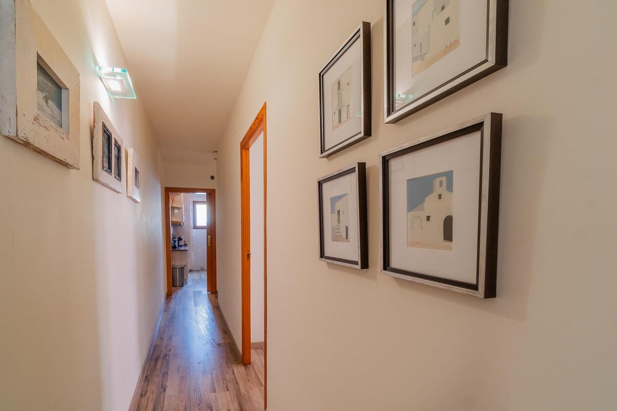 For sale - 3 Bedroom 2 Bathroom Flat in Torrevieja - Playa de los Naufragos  - Alicante