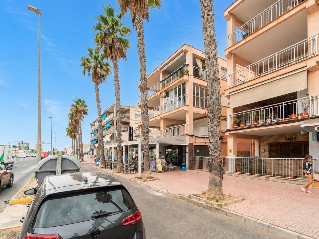 3 Bedroom 2 Bathroom Flat in Torrevieja