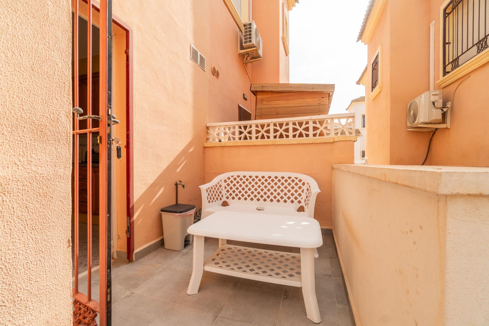 For sale - 3 Bedroom 2 Bathroom Terraced house in Orihuela Costa - Playa Flamenca  - Alicante