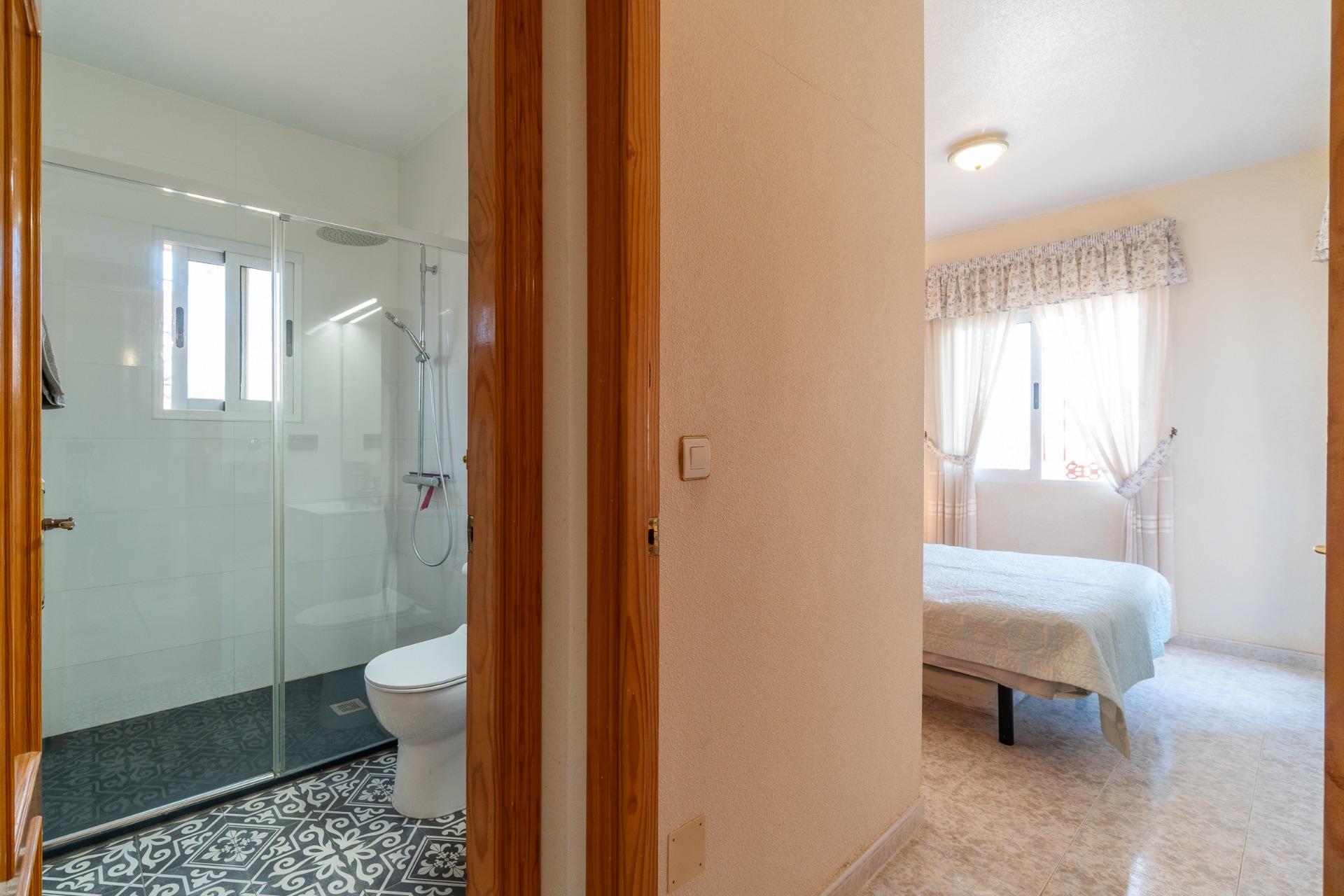For sale - 3 Bedroom 2 Bathroom Terraced house in Orihuela Costa - Playa Flamenca  - Alicante