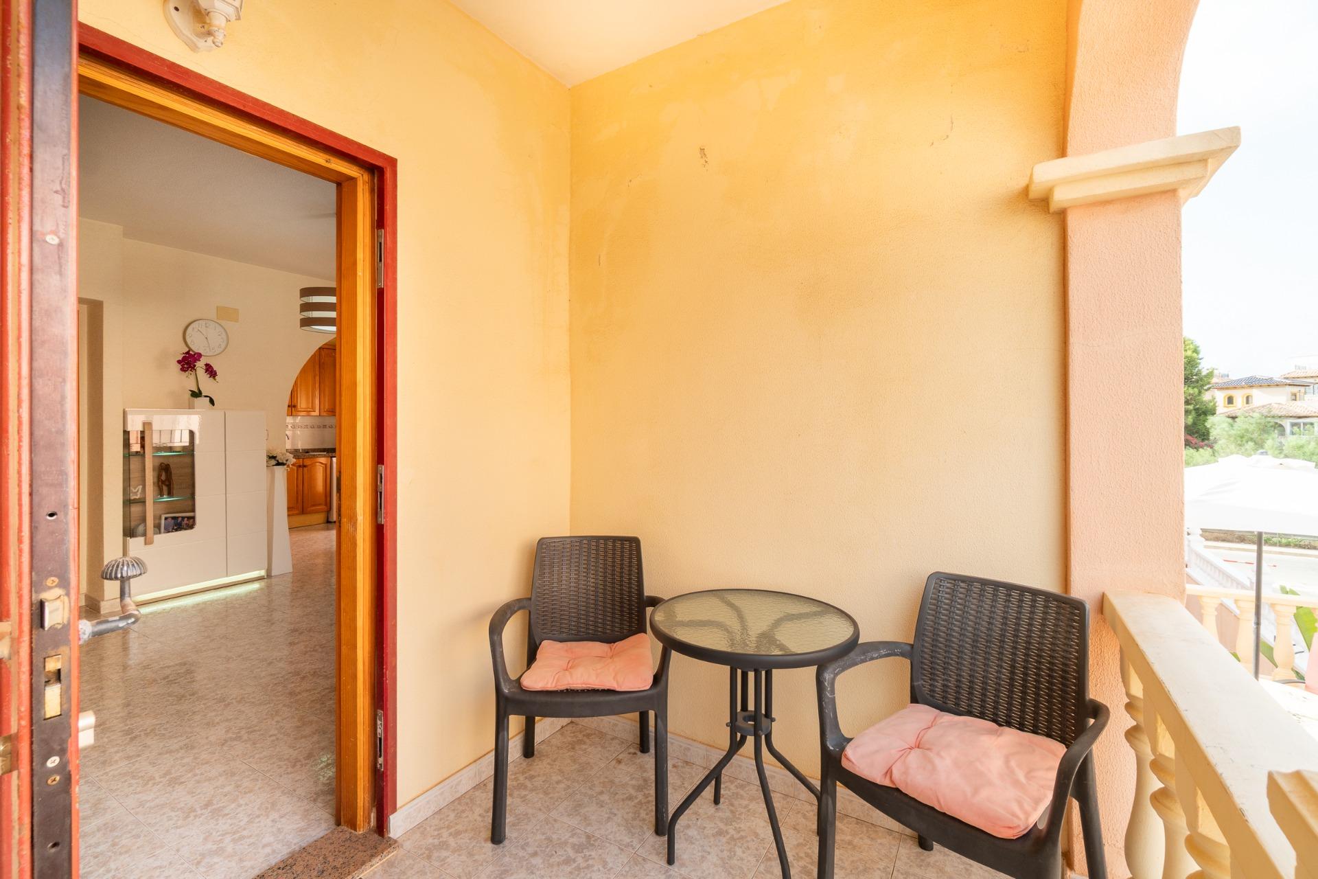 For sale - 3 Bedroom 2 Bathroom Terraced house in Orihuela Costa - Playa Flamenca  - Alicante