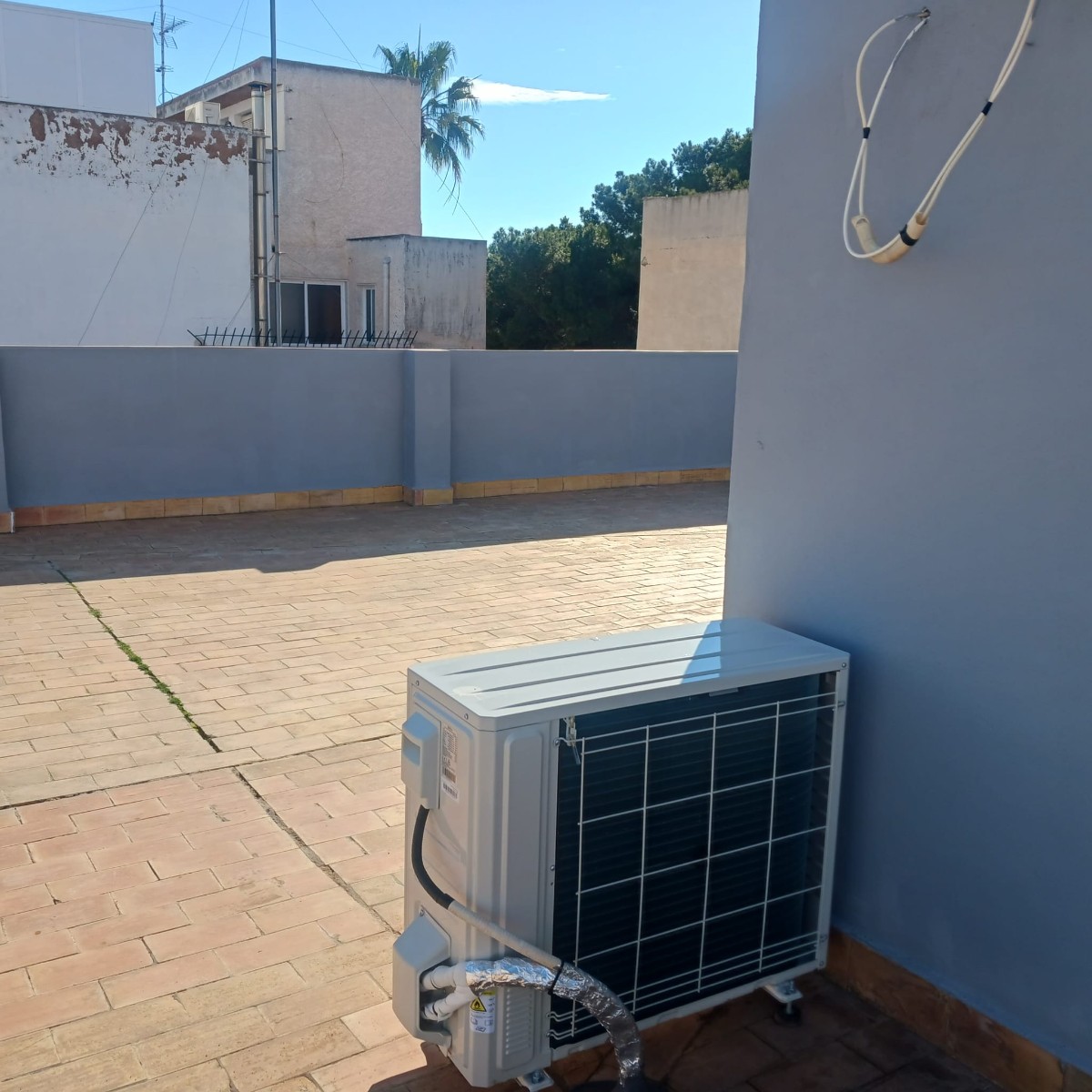 For sale - 6 Bedroom 2 Bathroom Town House in San Pedro del Pinatar - Costa Calida  - Murcia