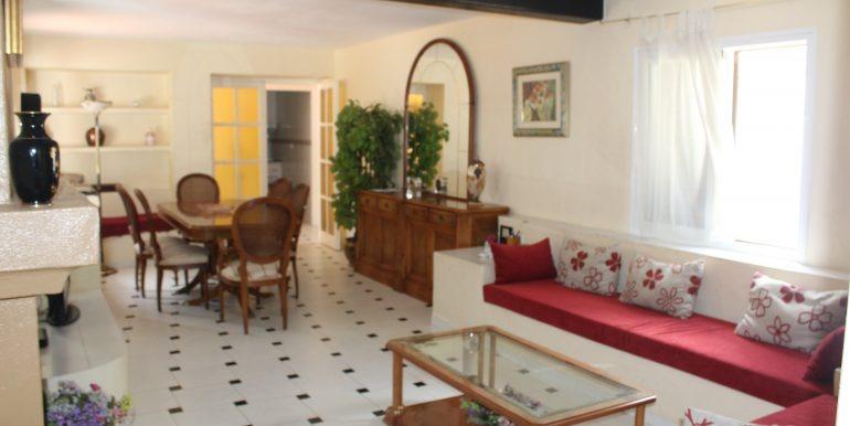For sale - 4 Bedroom 3 Bathroom Villa in Orihuela Costa - Villamartin  - Alicante