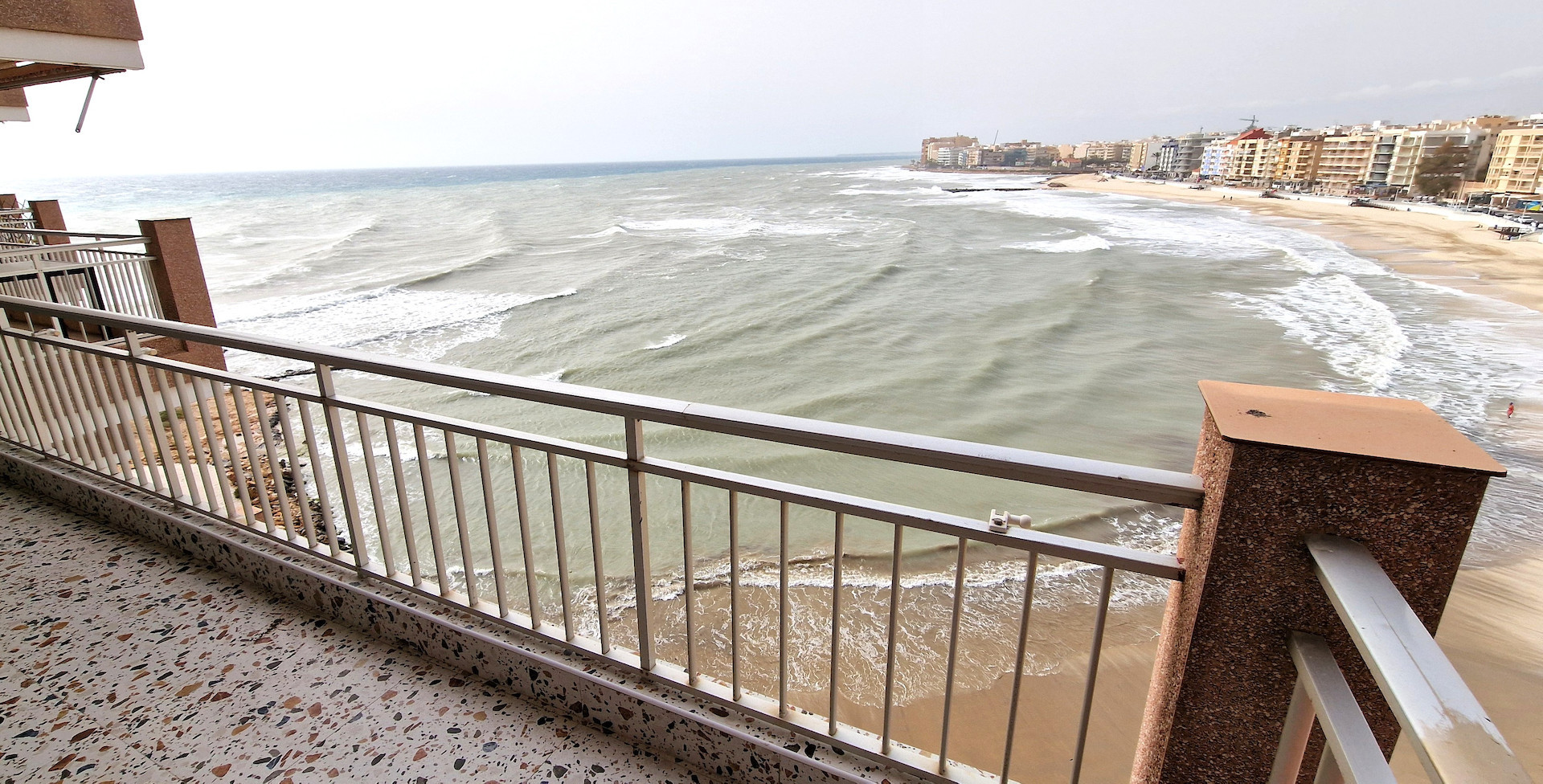 For sale - 2 Bedroom 1 Bathroom Apartment in Torrevieja - Costa Blanca  - Alicante