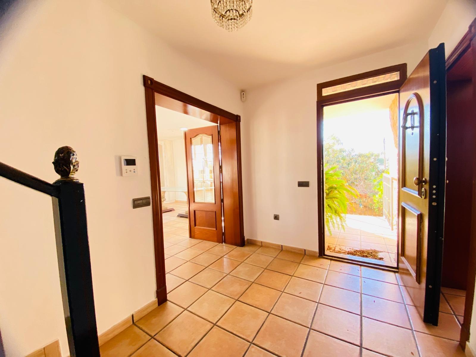 For sale - 2 Bedroom 2 Bathroom Villa in Orihuela Costa - La Florida  - Alicante
