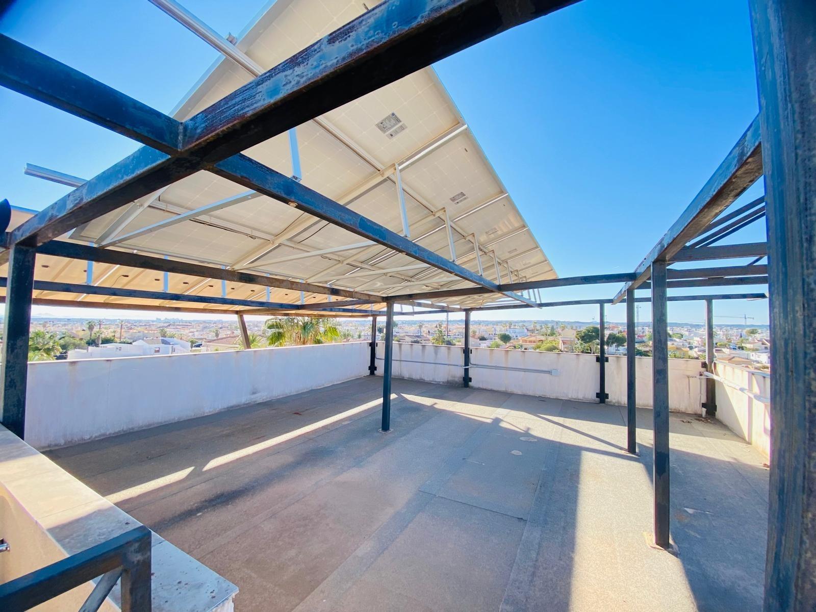 For sale - 2 Bedroom 2 Bathroom Villa in Orihuela Costa - La Florida  - Alicante