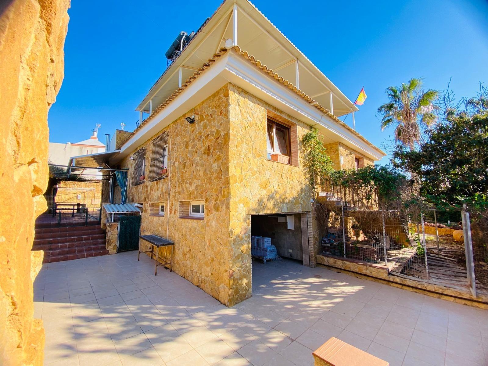 For sale - 2 Bedroom 2 Bathroom Villa in Orihuela Costa - La Florida  - Alicante