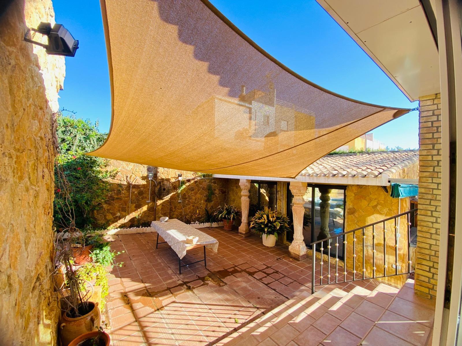 For sale - 2 Bedroom 2 Bathroom Villa in Orihuela Costa - La Florida  - Alicante