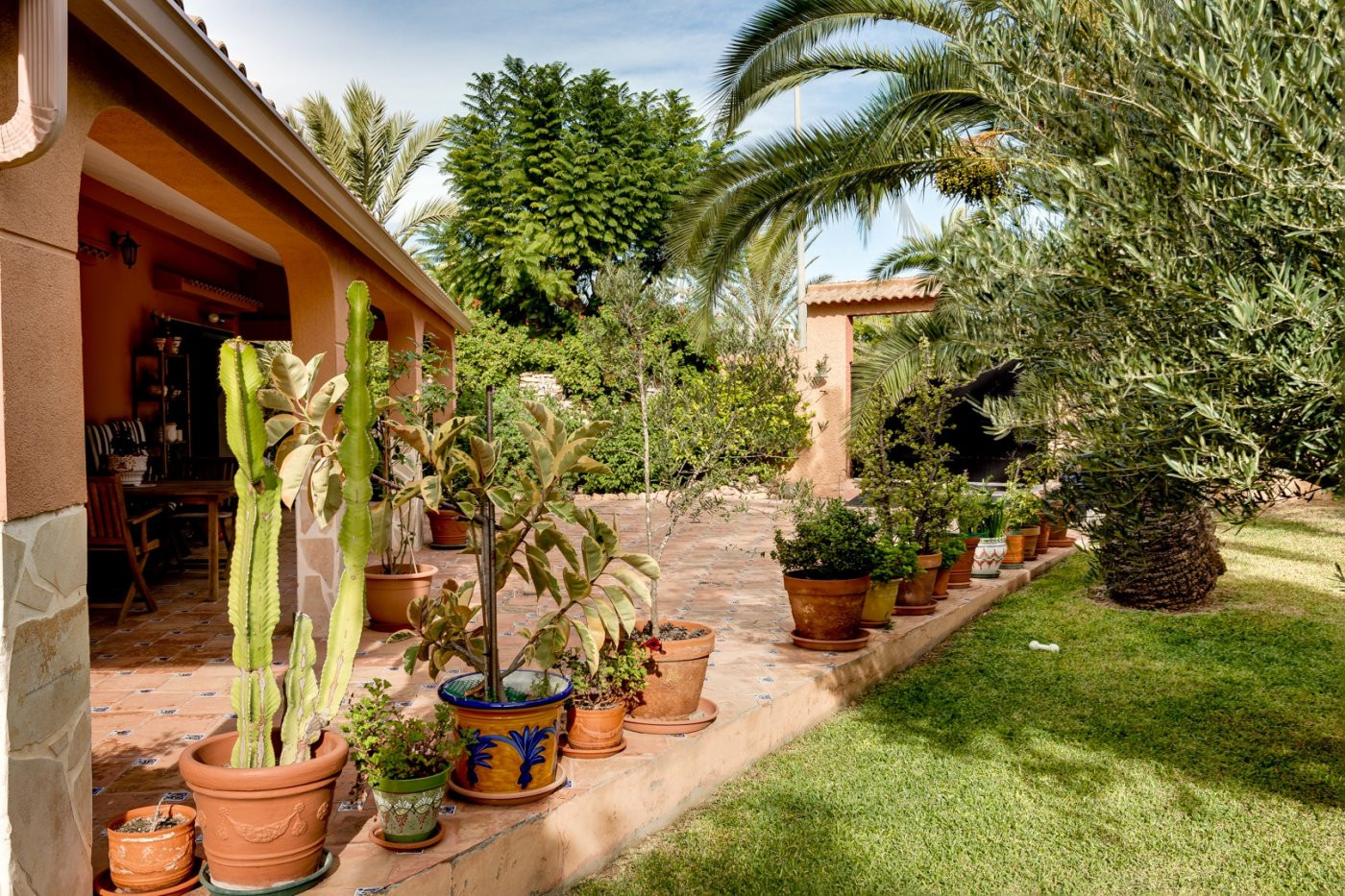 For sale - 5 Bedroom 3 Bathroom Villa in Torrevieja - San Luis  - Alicante