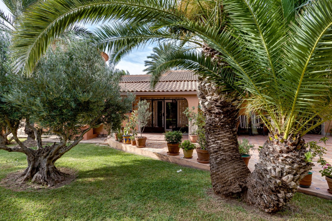 For sale - 5 Bedroom 3 Bathroom Villa in Torrevieja - San Luis  - Alicante