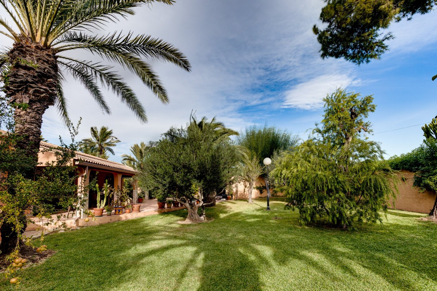 For sale - 5 Bedroom 3 Bathroom Villa in Torrevieja - San Luis  - Alicante