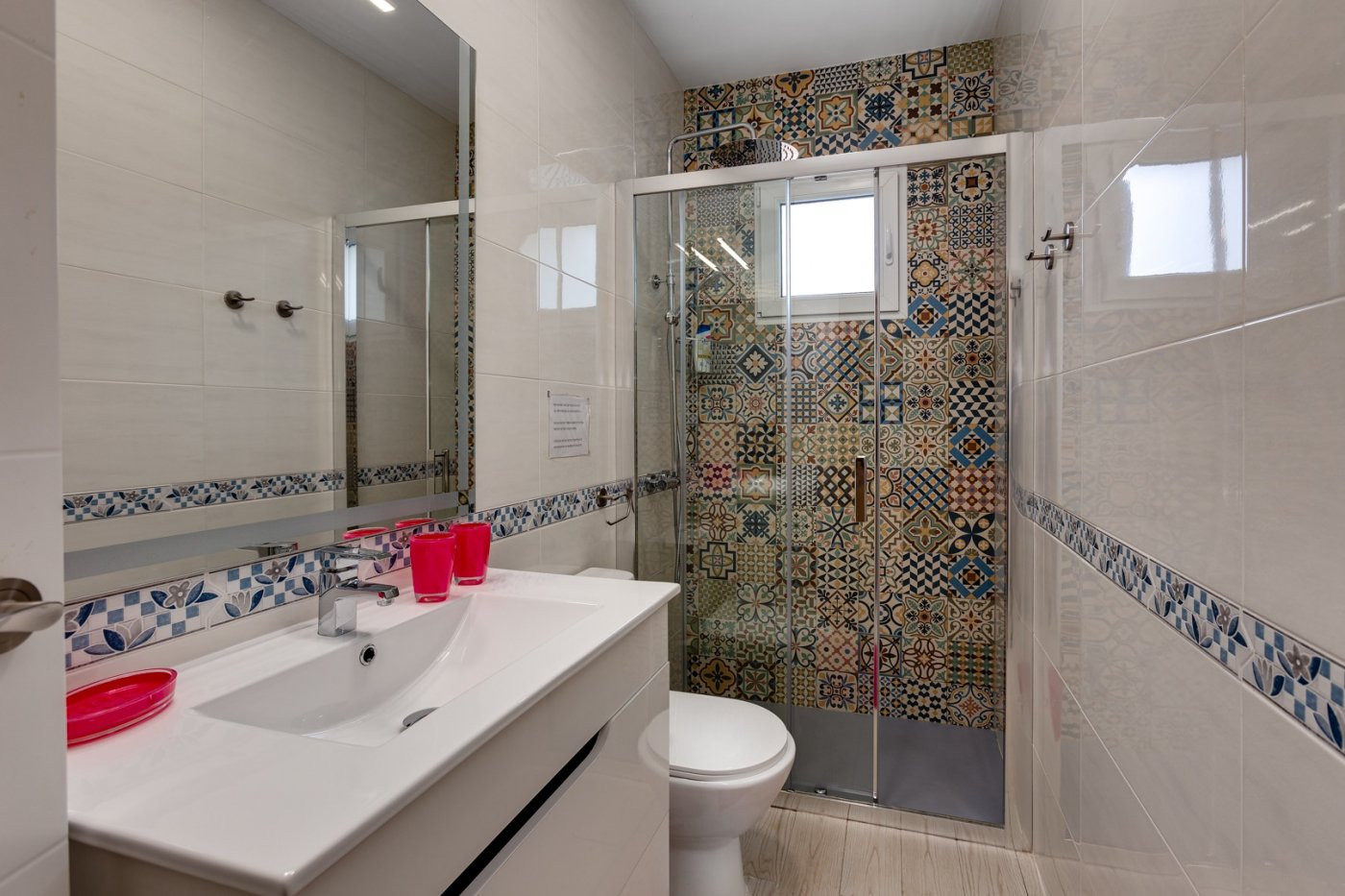 For sale - 5 Bedroom 3 Bathroom Villa in Torrevieja - San Luis  - Alicante