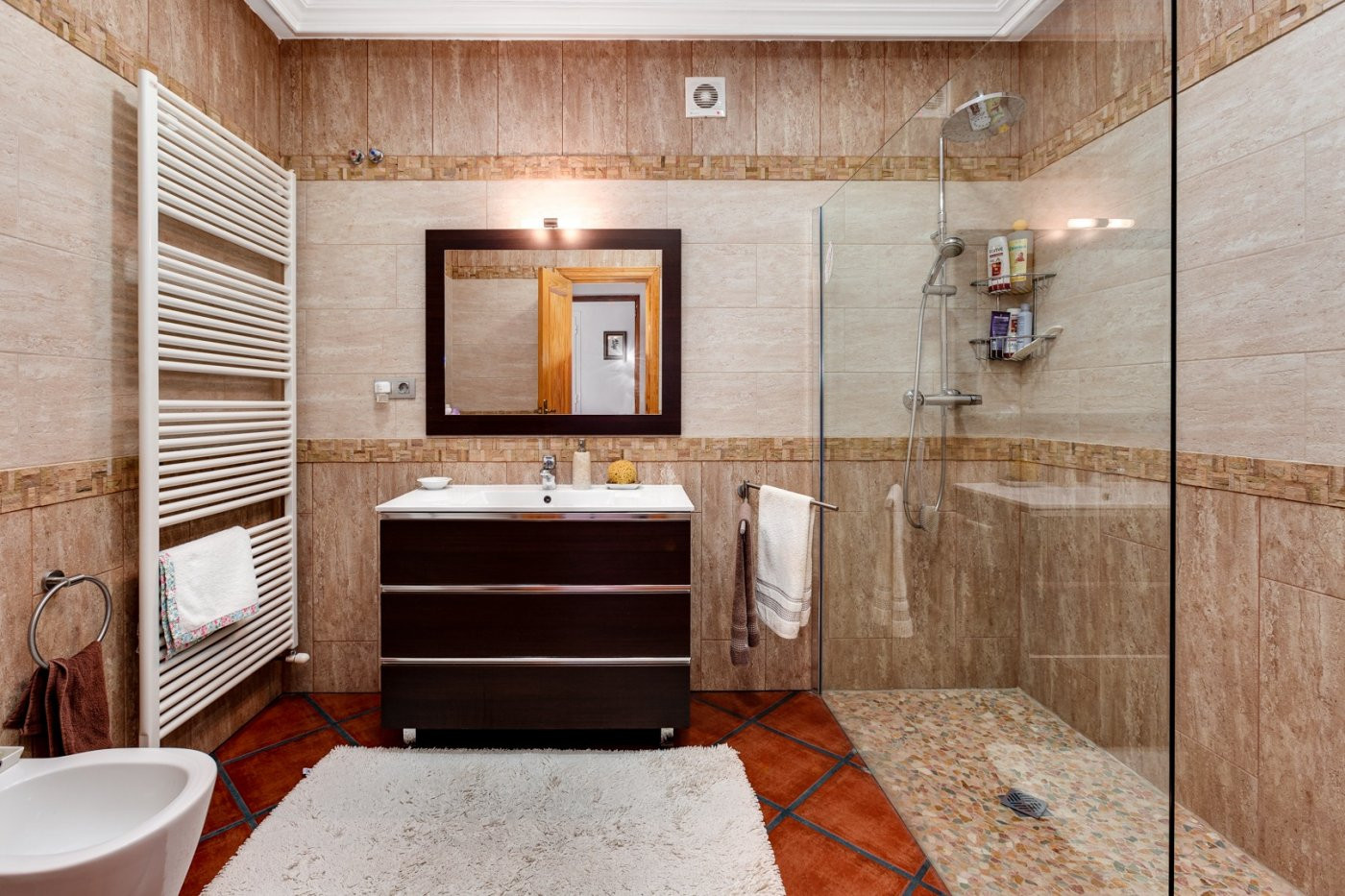 For sale - 5 Bedroom 3 Bathroom Villa in Torrevieja - San Luis  - Alicante