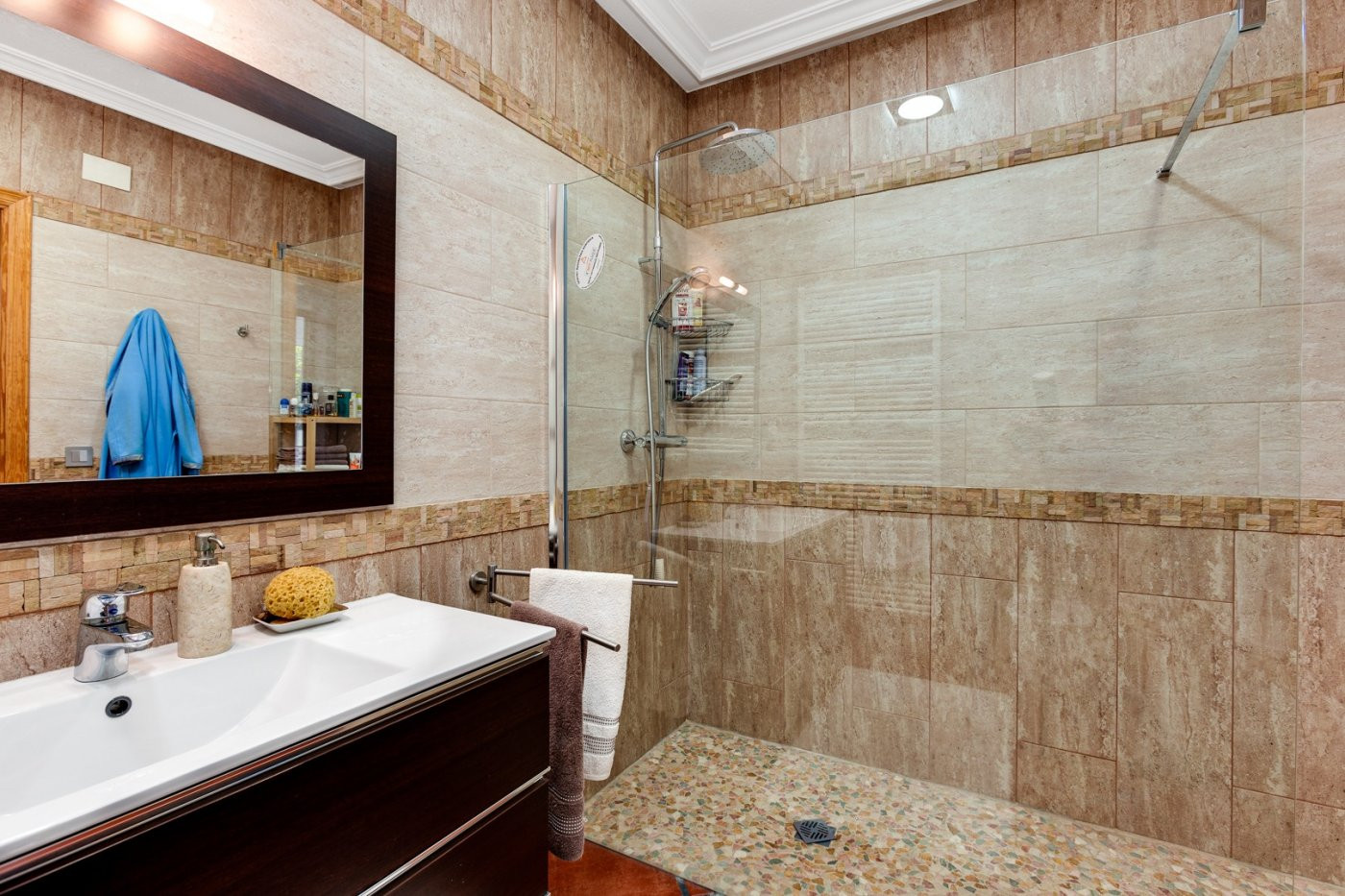 For sale - 5 Bedroom 3 Bathroom Villa in Torrevieja - San Luis  - Alicante