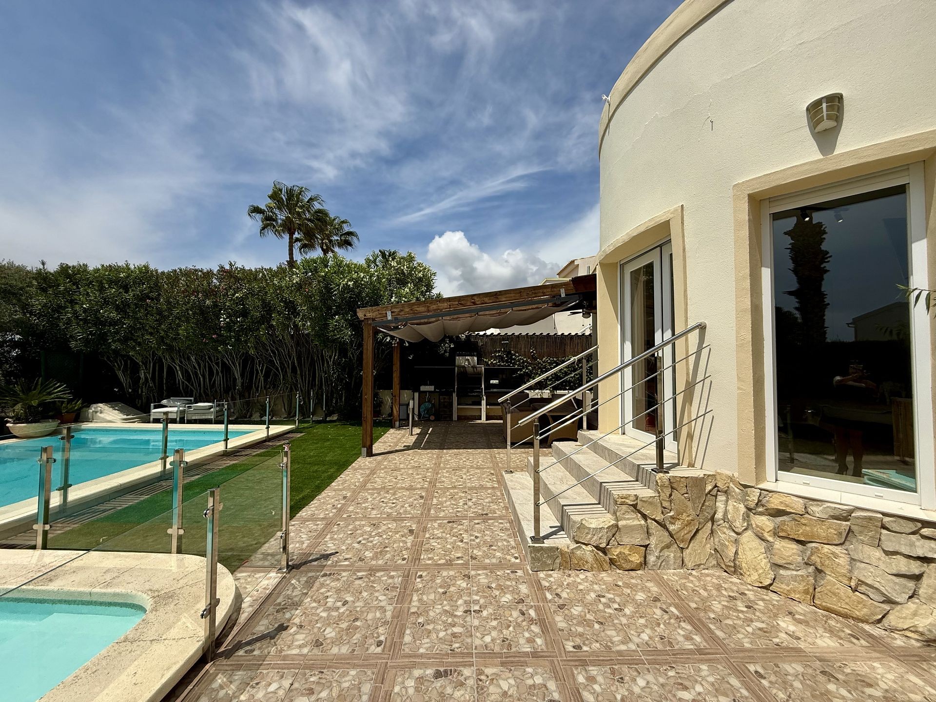 For sale - 4 Bedroom 3 Bathroom Villa in Orihuela Costa - Costa Blanca  - Alicante