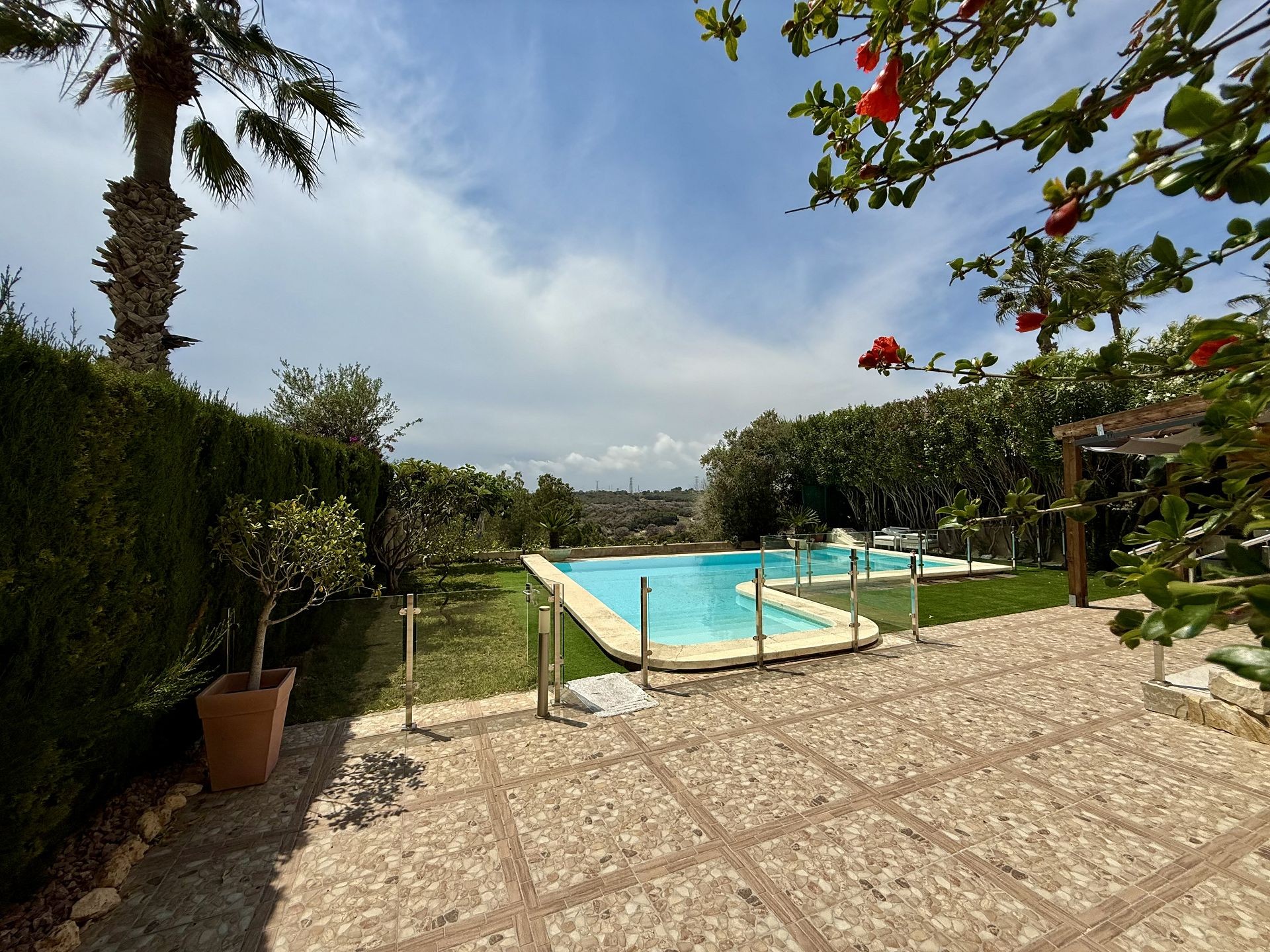 For sale - 4 Bedroom 3 Bathroom Villa in Orihuela Costa - Costa Blanca  - Alicante