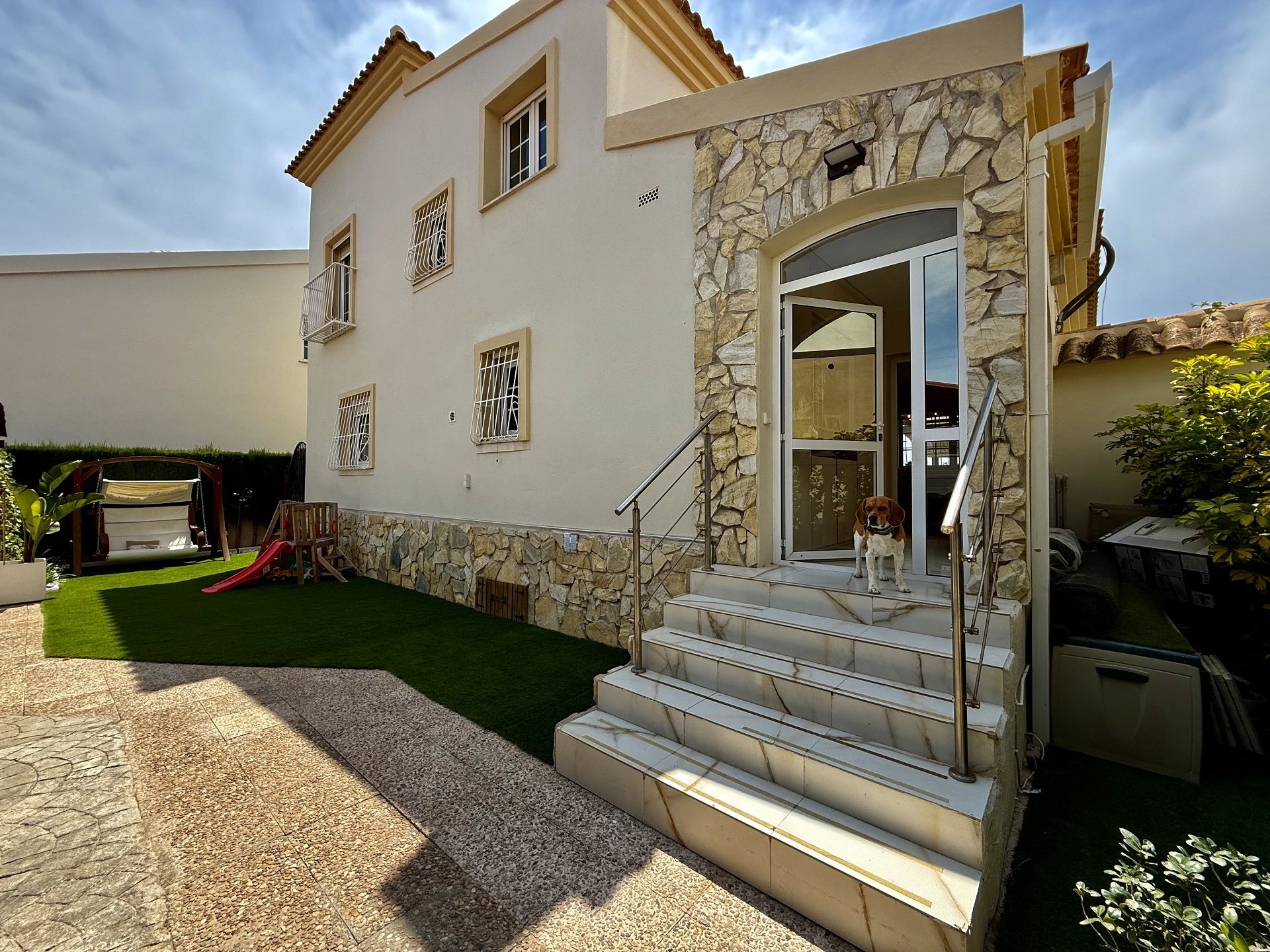 For sale - 4 Bedroom 3 Bathroom Villa in Orihuela Costa - Costa Blanca  - Alicante