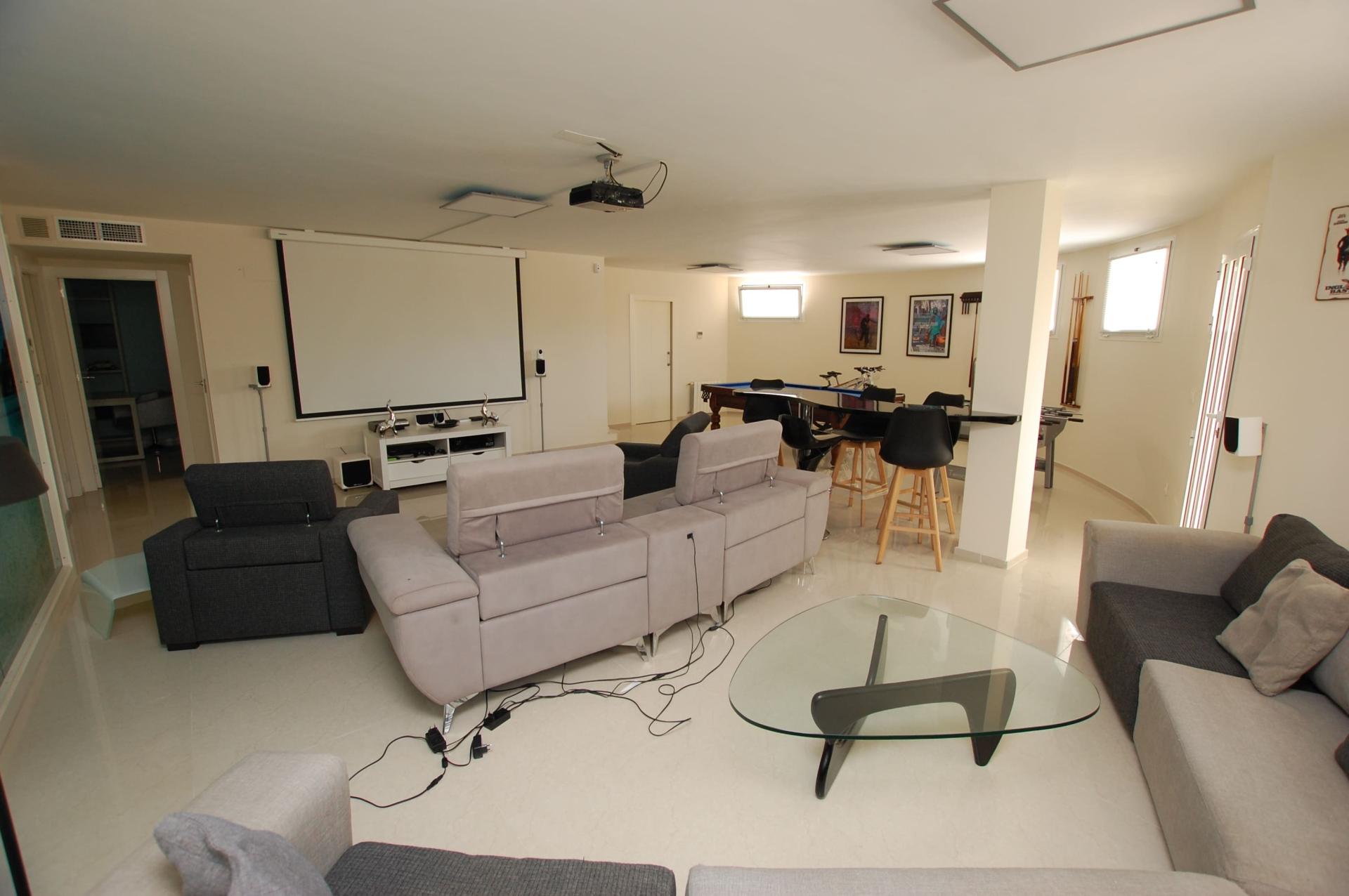 For sale - 5 Bedroom 4 Bathroom Villa in Ciudad Quesada - Costa Blanca  - Alicante